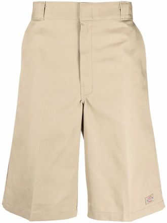 Dickies Bermuda con applicazione - Toni neutri