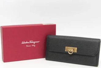 Ferragamo Pre-owned Wallets, female, Black, Size: ONE SIZE Pre-owned Leather Wallet