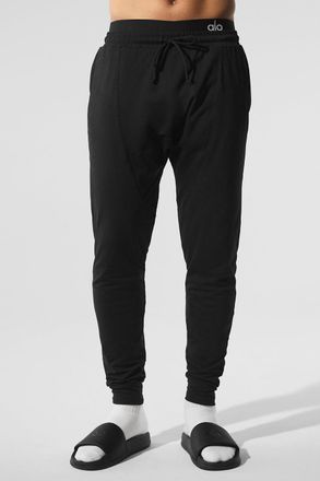 Alo | Conquer Revitalize Pants in Black, Size: Medium