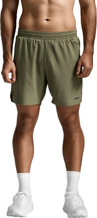 2XU Aero 7 Inch Shorts in Hunter/black Reflective at Nordstrom, Size X-Large