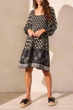 Tribal Wear 2 Ways Embroidered Dress In Black