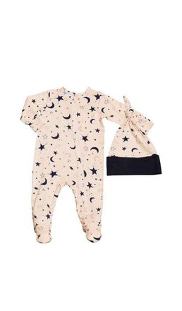 Everly Grey Jersey Long Sleeve Footie & Hat Set in Twinkle at Nordstrom, Size 0-3M