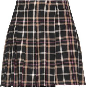 Liu Jo BOTTOMWEAR - Shorts & Bermuda Shorts sur YOOX.COM