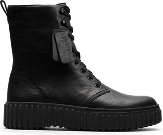 Clarks Torhill Style in Black Leather