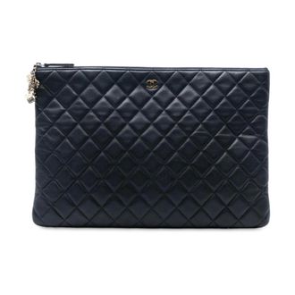 Chanel Pre-owned Clutches, female, Blue, Size: ONE SIZE Pre-owned Quilted Pouch