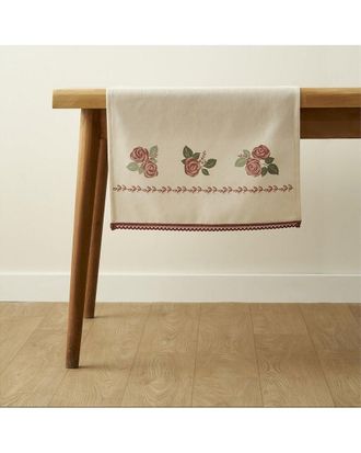 Bella Maison Rose Print Table Runner With Lace