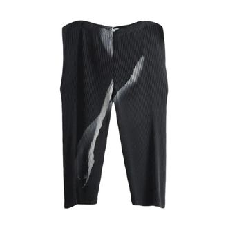 Issey Miyake Hands OF Lover Pleats Trouser - Dames - Broeken - Zwart - Maat: S Poliester