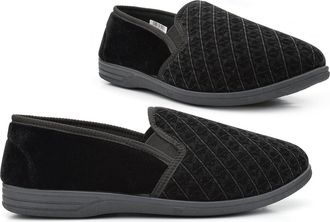 Generic Mens Extra Large Slippers Size 6 Boys Slippers Size 15 Slip On Slipper Mens Slip On Slipper Extra Large Sizes 6-16 Black 11 UK