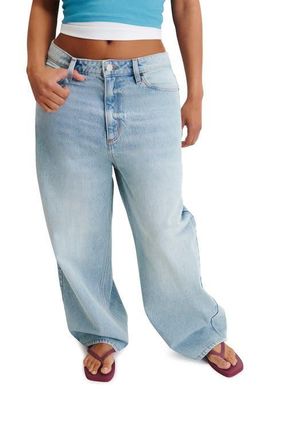 Cotton On Womens Curvy Boyfriend Super Baggy Jean in Olsen Blue at Nordstrom, Size 4