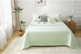 St. James Home Better Style Honeycomb Quilt Set