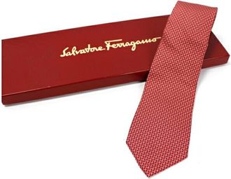 Ferragamo Silk Cravat (Pre-Owned)