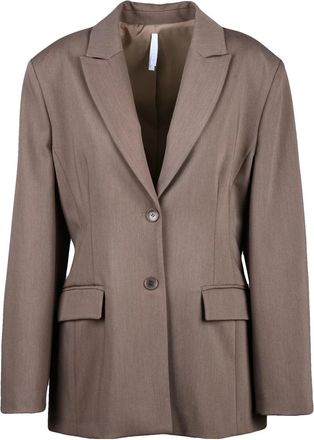 Imperial Tailored Brown Fitted Jacket with Classic Lapel and Versatile Appeal
