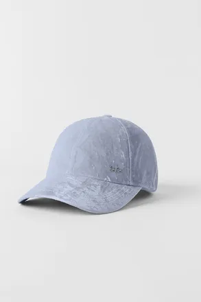 Alo | Velvet Off-Duty Cap in Winter Frost Blue
