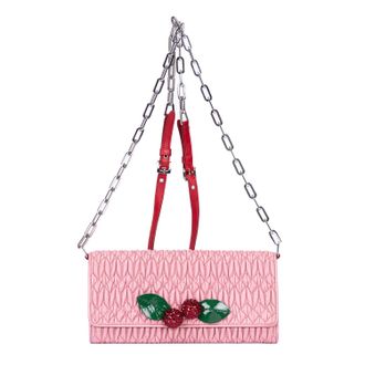 Miu Miu Cherry Wallet on Chain Mini Portemonnee