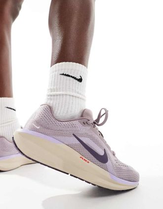 Nike Nike Winflo 11 sneakers in light purple