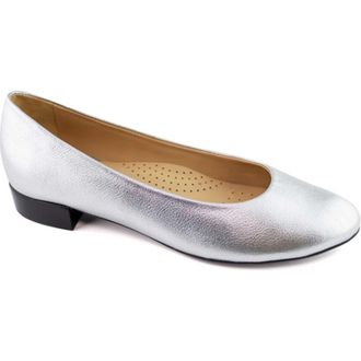 Marc Joseph New York Madison Leather Flat in Silver Metallic at Nordstrom, Size 10.5
