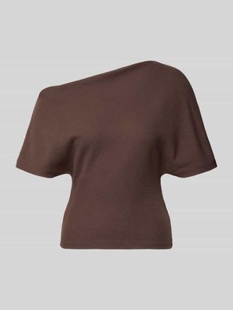 Gina Tricot Regular Fit T-Shirt im asymmetrischen Design in Schoko, Gr&ouml;&szlig;e XS