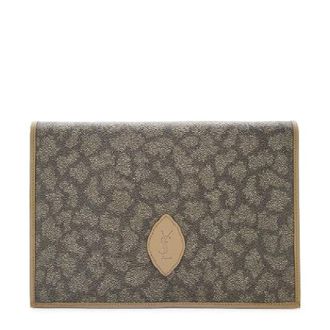 Saint Laurent Pre-owned Clutches, female, Brown, Size: ONE SIZE Pre-owned Giraffe Print Flap Clutch
