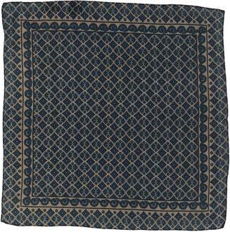 Corneliani ACCESSOIRES - Schals auf YOOX.COM