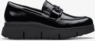 Clarks Loriini Izzy Black Pat Schoenen