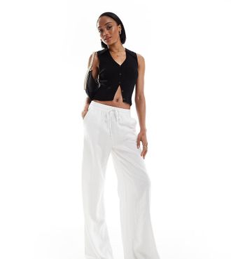 Jacqueline de Yong loose fit linen-mix pants in white - part of a set