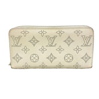 Louis Vuitton White Long Wallet (Bi-Fold) (Pre-Owned)