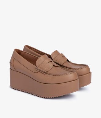 Pedro Garcia Beige leather platform loafer | Nusa | Fall-winter 26 |