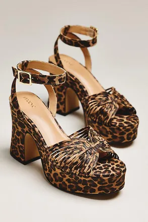 Maeve Lorelei Leather Platform Sandals