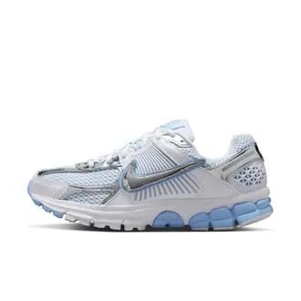 Nike Womens Zoom Vomero 5 Shoes in White | IV4311-100