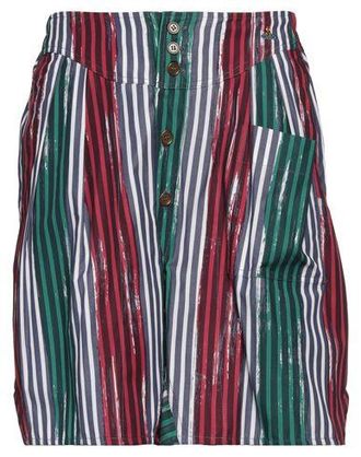 Vivienne Westwood BOTTOMWEAR - Shorts e bermuda su YOOX.COM