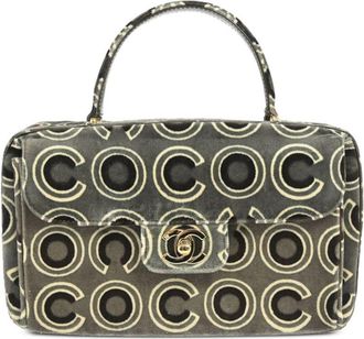 Chanel 2002 Coco top handle handbag - women - Velvet - One Size - Black