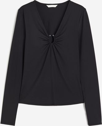 H&M Shirt mit Zierspange - Schwarz