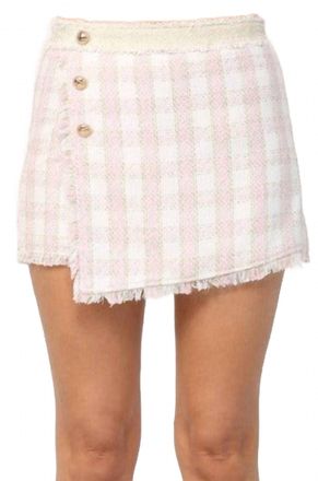 Fate Tweed Checkered Skort In Cream/pink