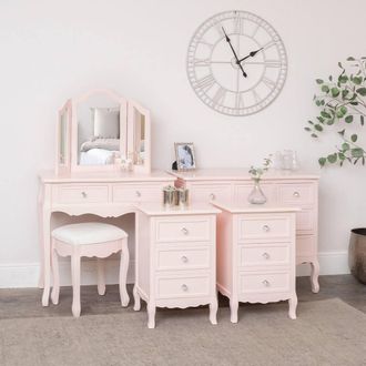 Melody Maison Large 6 Drawer Chest Of Drawers, Dressing Table Set & Pair Of Bedside Tables - Sophia Pink Range in Pale Pink