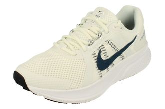 Nike Run Swift 2 Mens White Trainers - Size UK 7.5