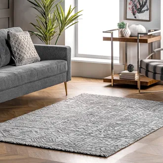 nuLOOM Kaitlyn Textured Tribal Motif Area Rug