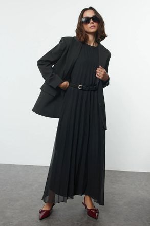 Trendyol Modest Dames Zwart Effen Maxi Mouwloos Casual Recht Modest Jurken
