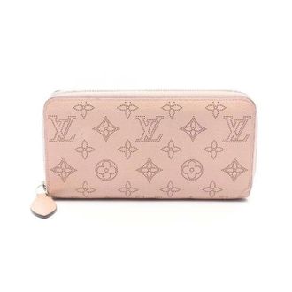 Louis Vuitton Pre-owned Wallets, female, Pink, Size: ONE SIZE Pre-owned Zippy Wallet Mahina Leather Long Wallet