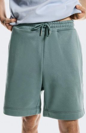 On Club Collective Shorts in Tide at Nordstrom, Size Medium