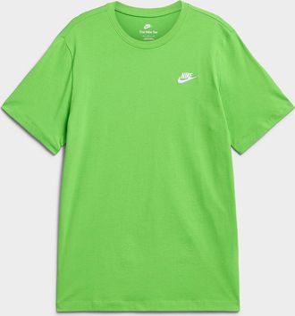 Nike Mens Small logo Sportswear Club T-shirt