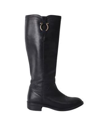 Ferragamo Fersea Riding Boots in Black Leather