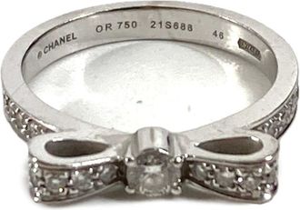 Chanel White Gold (18K) Band Ring (Pre-Owned)