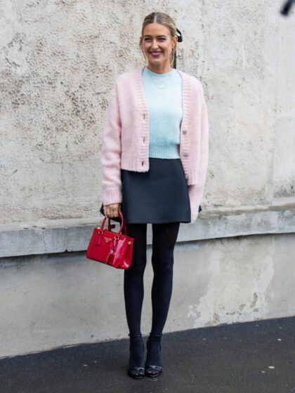 Come abbinare i colori dei vestiti? I trucchi infallibili