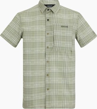 Regatta Mens Regatta Mens Checked Insect Repellent Short-Sleeved Travel Shirt - Green - Size: 46/Regular