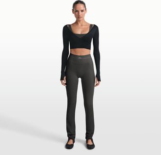 Nike Womens SKIMS Ribbed Seamless 34 Straight Leggings in Black | PTLEG9722W-OAR