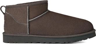 UGG Klassieke Ultra Mini Magnolia Bladlaarzen - Heren - Winterlaarzen - Bruin - 42 EU - Schoenen