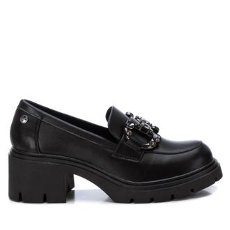 Xti Womens Wide Heel Moccasins In Black