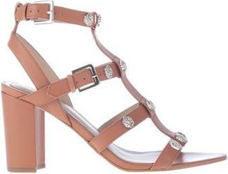 Guess FOOTWEAR - Sandals sur YOOX.COM
