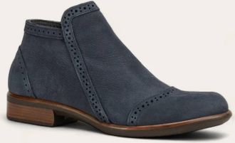 Naot Womens Nefasi Booties - Medium In Navy Velvet