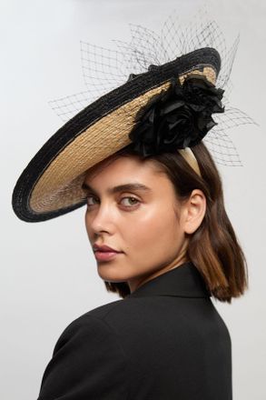 Karen Millen Womens Asymmetric Flower Detail Fascinator - Natural Straw - One Size